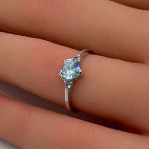 7mm Infinity Art Deco Heart Three Stone Engagement Bridal Wedding Ring Simulated Aquamarine Diamond CZ 925 Sterling Silver