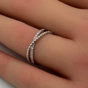 X Crisscross Infinity Band Ring Round Diamond CZ 925 STerling Silver X Ring Infinity Ring Beaded Thumb Ring Gift