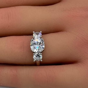 2.00 Carat Cushion Cut Round Three Stone Art Deco Engagement Ring 3 Stone Diamond Simulate 925 Sterling Silver Choose Center Stone Color