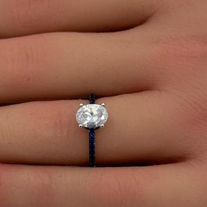 1.21 Carat Oval Vintage Art Deco Solitaire Engagement Bridal Ring Round Blue Sapphire Simulate Accent 925 Sterling Silver