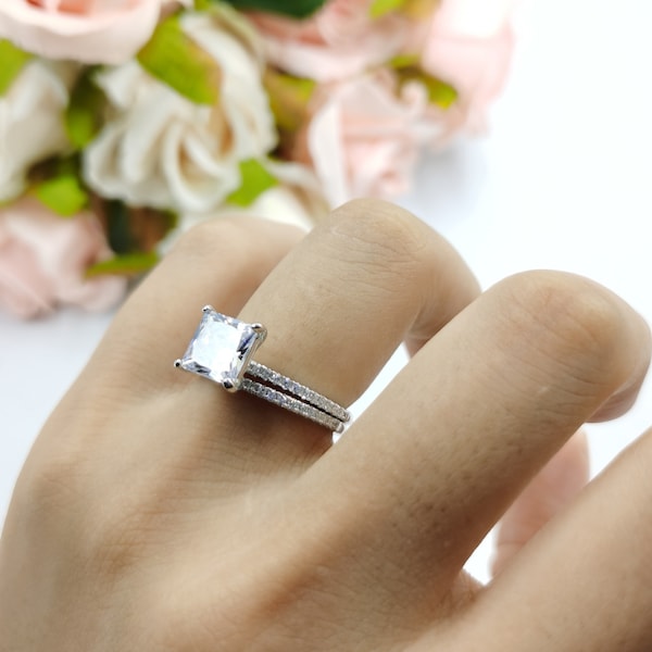 Two Piece Vintage Art Deco 2.00 Ct Princess Cut Wedding Engagement Anniversary Bridal Set Ring Band Round Diamond CZ 925 Sterling Silver