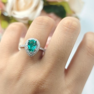 1.33 Carat Teardrop Pear Paraiba Tourmaline CZ Art Deco Vintage Engagement Wedding Bridal Ring Round Diamond CZ Accent 925 Sterling Silver