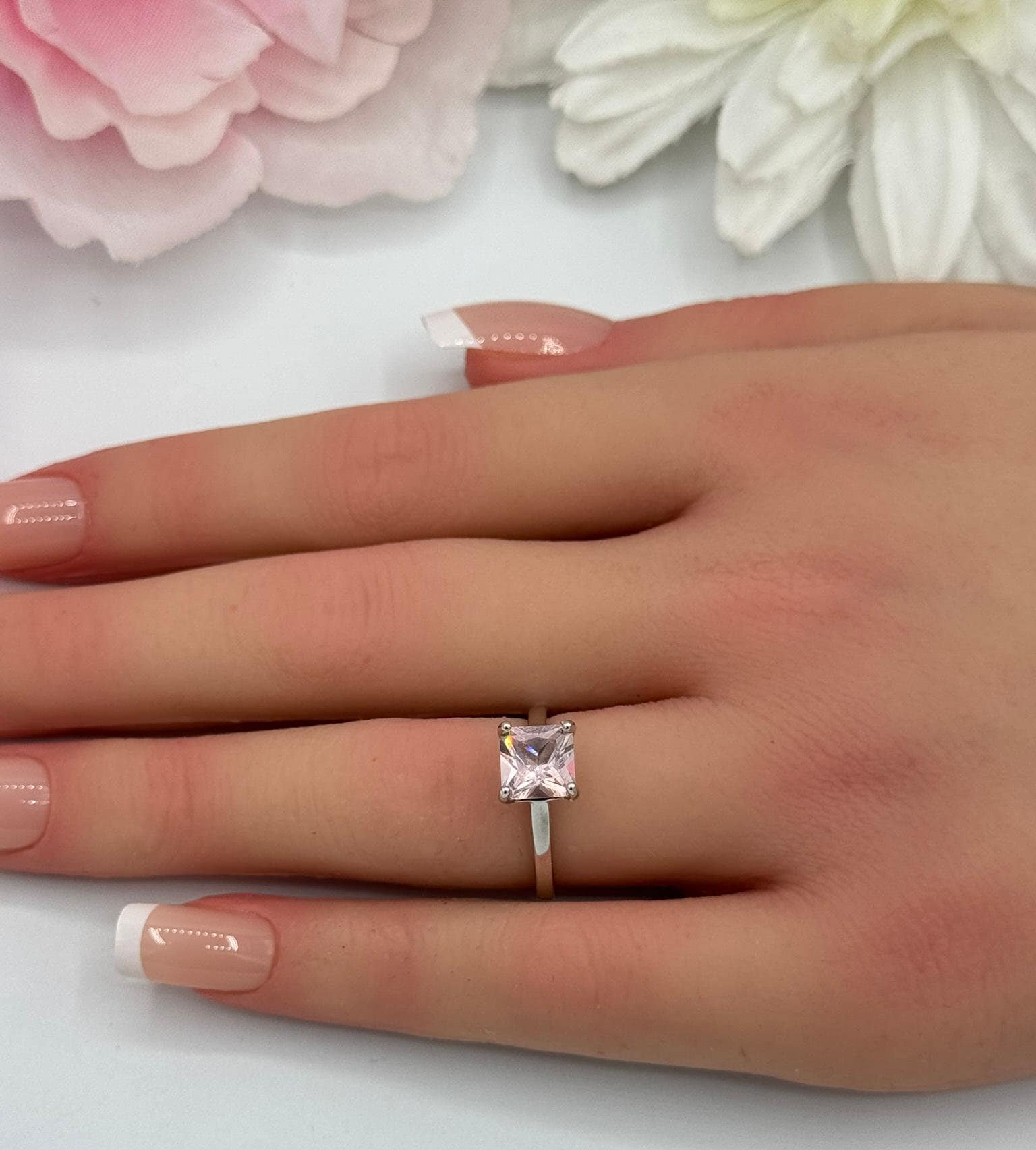 Solitaire Princess Cut Carat Art Deco Vintage Engagement