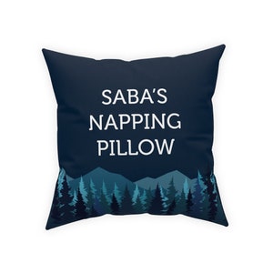 Presente Saba, Presente para Saba, Presente para o Dia dos Pais Saba, Aniversário Saba, Presente de Natal, Travesseiro para Soneca de Saba, Cena de Montanha, Travesseiro Saba,