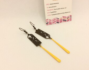 Ref. 56 - Bronze metal print earrings, long yellow drop enameled sequin