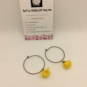 Ref. 29 - Creolen aus bronzefarbenem Metall, Stoffblume in der Farbe Ihrer Wahl