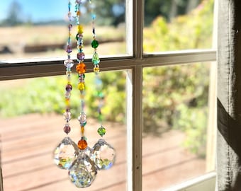 12-Zoll-Kristall Sonnenfänger, geschliffene Glasperlen, bunte Fenster-Garten-Kunst, benutzerdefinierte Farben, Regenbogen-Kristallprisma, Geschenk für Mama, Muttertagsgeschenk