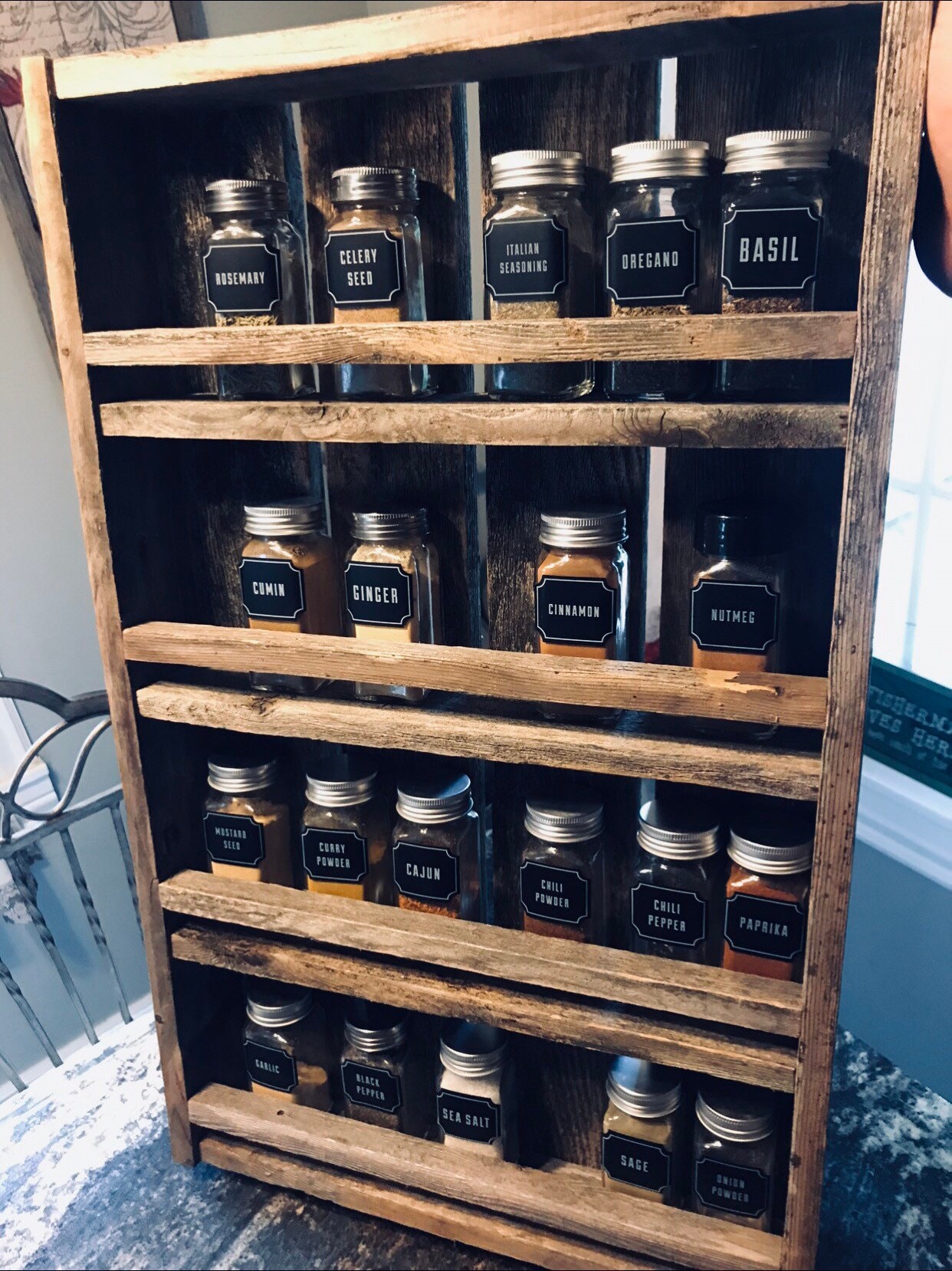 Rustic Mason Jar Spice Rack Display, Spice Rack, Mason Jars, Kitchen Spice  Rack, Rustic Spice Rack, Mason Jar Spices, Chalkboard Labels 