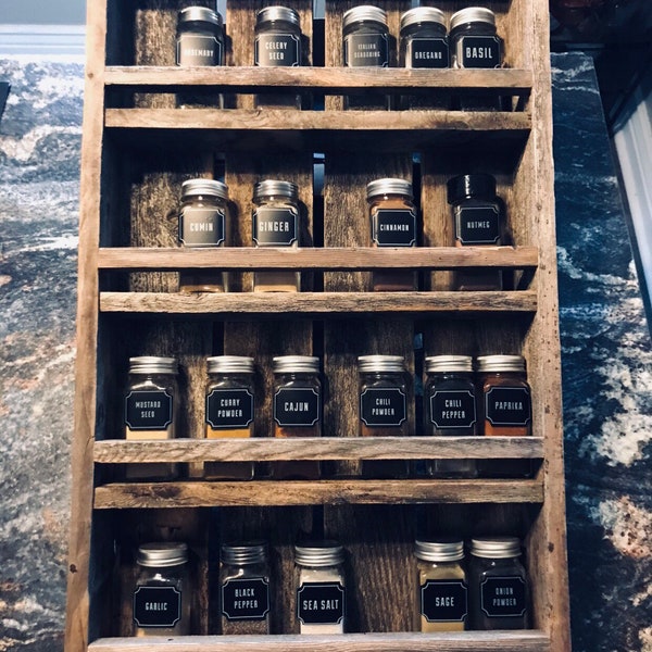 Rustic Mason Jar Spice Rack Display, Spice Rack, Mason Jars, Kitchen Spice Rack, Rustic Spice Rack, Mason Jar Spices, Chalkboard Labels