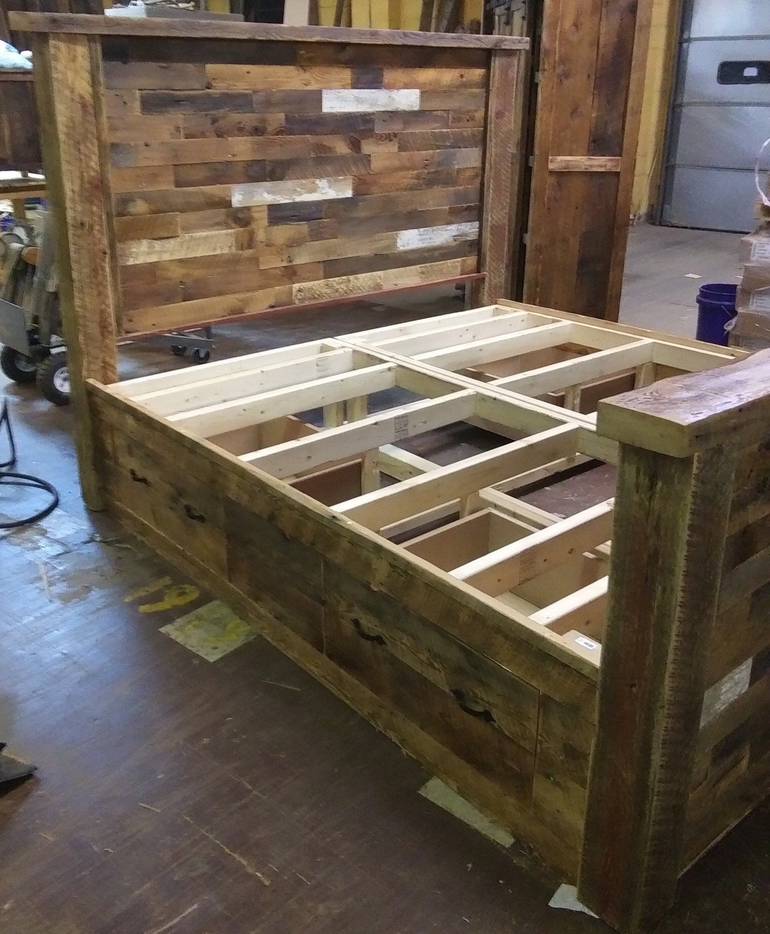Barnwood bed best sale