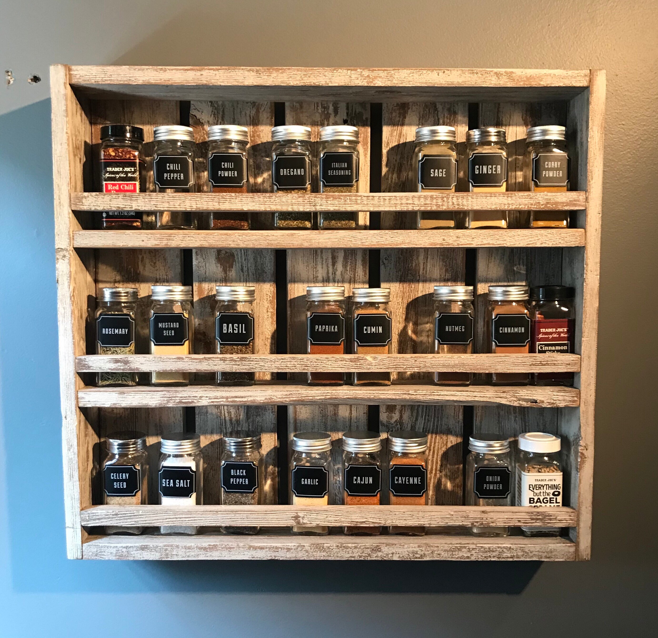 Rustic Mason Jar Spice Rack Display, Spice Rack, Mason Jars, Kitchen Spice  Rack, Rustic Spice Rack, Mason Jar Spices, Chalkboard Labels 