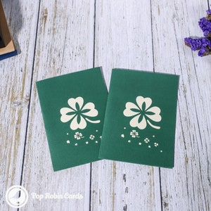 Carte de bonne chance pop-up 3D avec trèfle à quatre feuilles