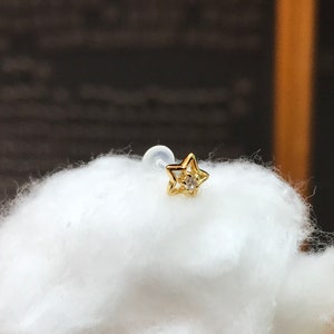 Briljant CZ diamant Silver Star ontwerp 18Ga/16Ga helix, kraakbeen, tragus, schelpdier, rook, plat, voorwaarts helix, oor piercing en medusa piercing