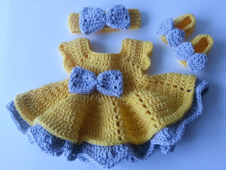 crochet baby outfit