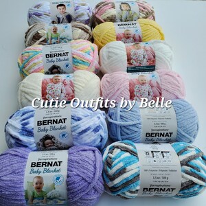 Bernat Baby Blanket Yarn, SMALL Ball 3.5oz/100g Polyester Yarn, Plushie Yarn, Soft Blanket Yarn