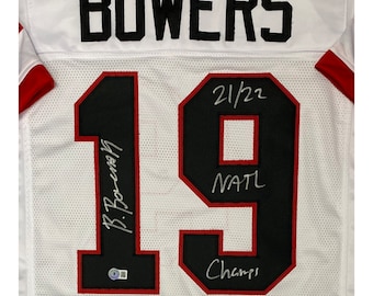 Brock Bowers Georgia Bulldogs Autographed White Custom #19 Jersey Beckett Certificate of Authenticity w 21/22 NATL Champs Inscription