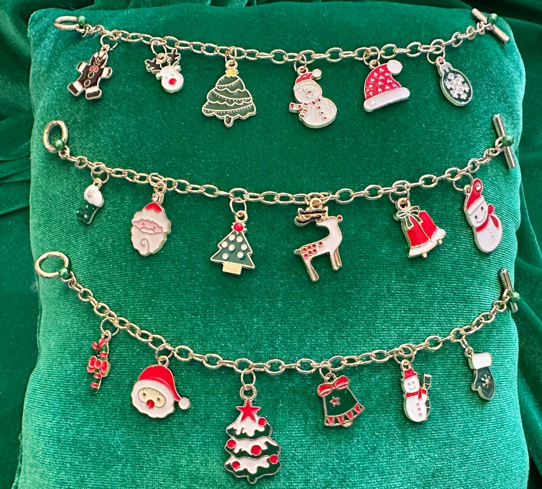 Christmas Charm Bracelet Gold 7 Inch Bracelet Christmas Charms Etsy