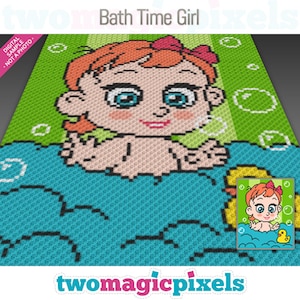 Puede incluir: Un patrón de crochet para una niña pequeña tomando un baño. El patrón está hecho de cuadrados verdes, azules, blancos y amarillos. La niña lleva un lazo rojo y tiene un pato de goma amarillo en la bañera. El patrón se llama "Bath Time Girl".