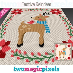 Puede incluir: Un patrón de crochet con un reno festivo con una bufanda azul y un pájaro rojo. El reno está rodeado de una corona de hojas verdes y flores rojas. El patrón se llama "Festive Reindeer".