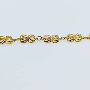 9ct Gold Bracelet with Bow Links image 4