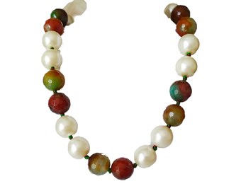 Vintage 1970's Green Jade Glass Beads Necklaces