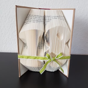 gefaltetes Buch, Geschenk 18 Geburtstag, Geschenke 18 Geburtstag Männer, personalisierte Geschenke Buch image 1
