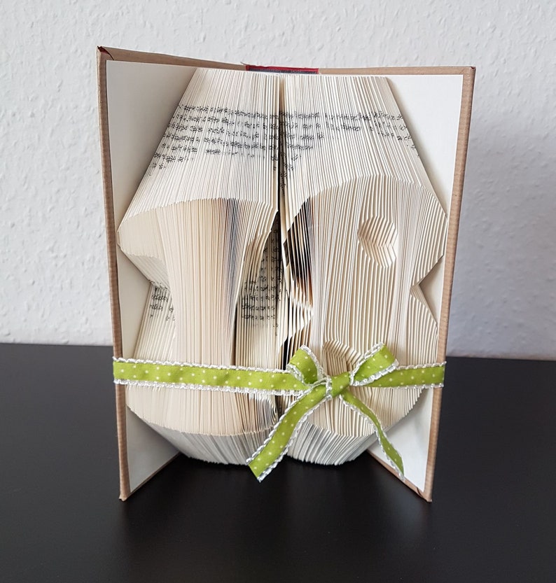 gefaltetes Buch, Geschenk 18 Geburtstag, Geschenke 18 Geburtstag Männer, personalisierte Geschenke Buch image 1