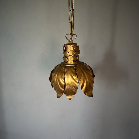 Lotus Flower Gold Leaf Pendant Lamp 