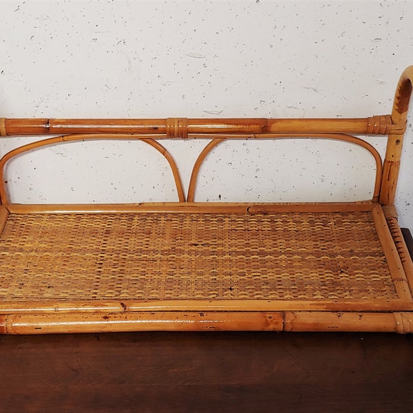 VINTAGE RATTAN SHELF