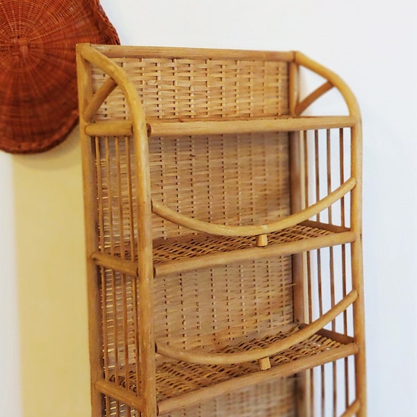 VINTAGE RATTAN SHELF