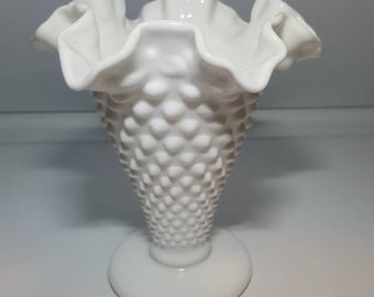 Fenton Hobnail White Milk Glass Ruffle Vase - Vintage - Classic Americana - Shabby-Chic