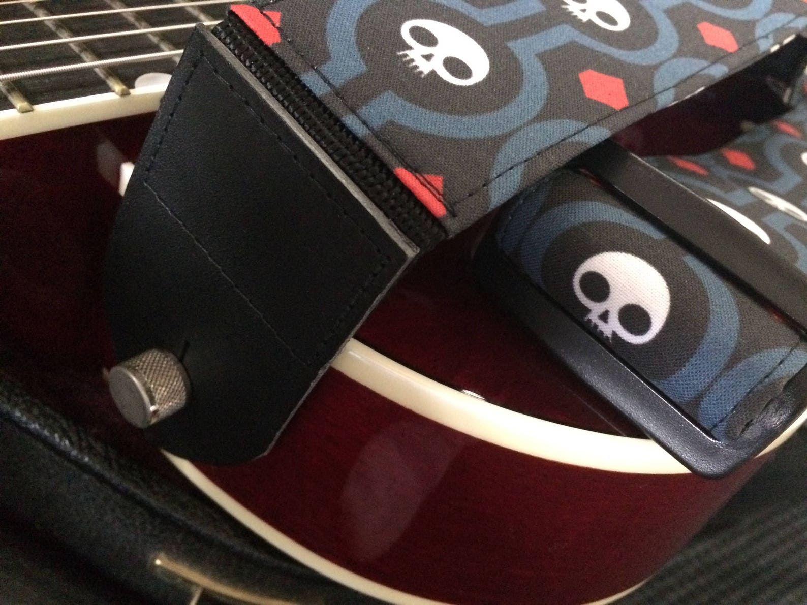 Skull Guitar Strap Handmade // Retro Skulls Cool Guitar Strap Etsy UK
