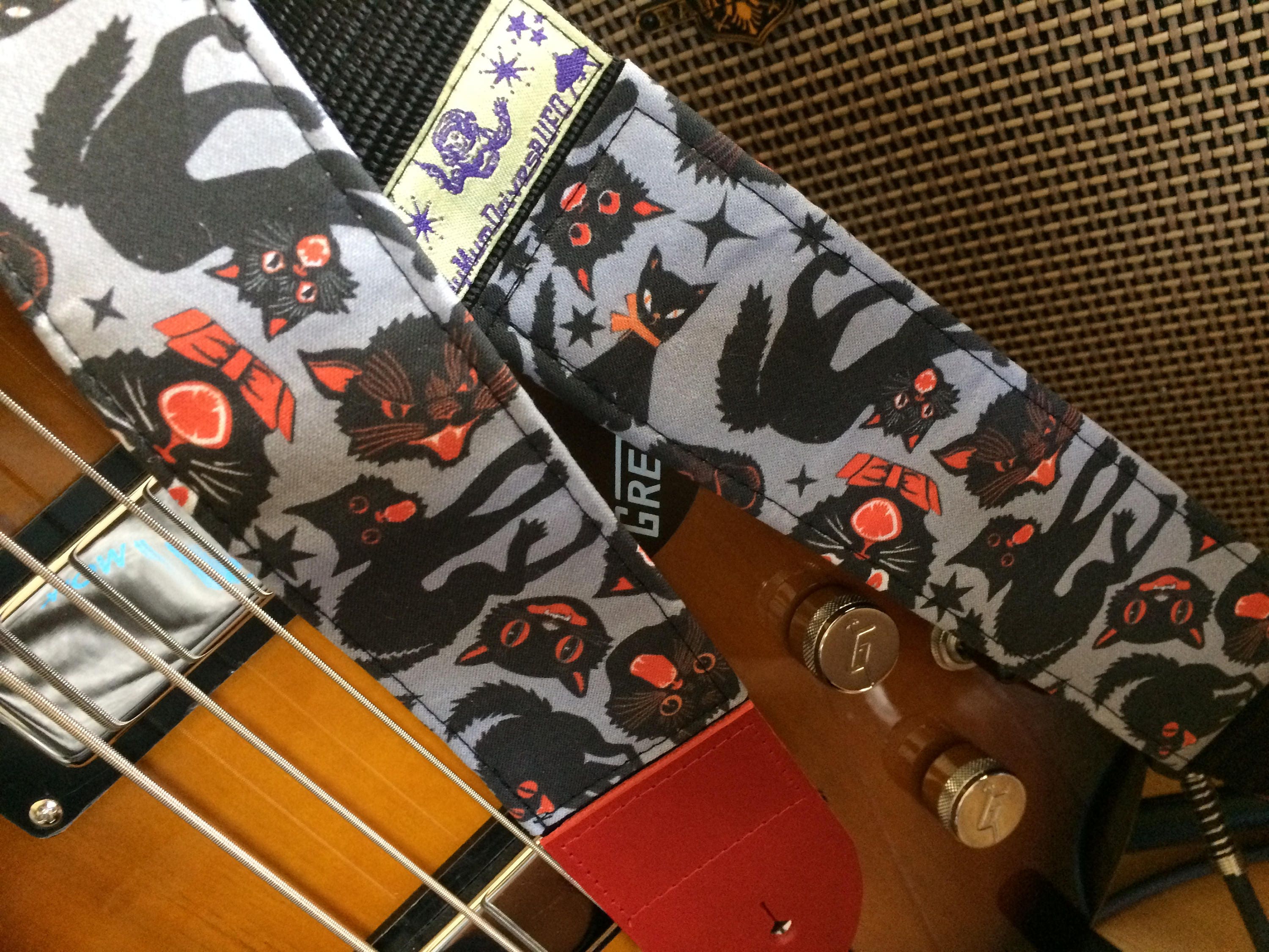 Halloween online guitar strap