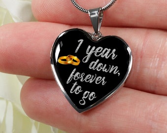 Regalo de primer aniversario para tu esposa: collar con colgante de corazón grabado