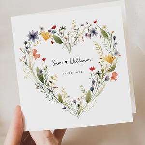 Carte de mariage florale personnalisée - cadeau de mariage - couronne de fleurs sauvages - carte d'anniversaire - carte de fiançailles - botanique - feuilles image 2
