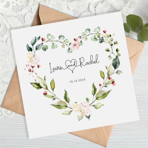 Tarjeta de boda floral personalizada - Corona de flores rosas en forma de corazón - Tarjeta de matrimonio - Día de la boda