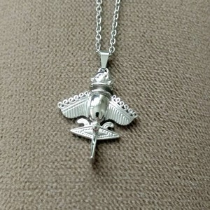 Flyer Quimbaya pre-Columbian pendant airplane