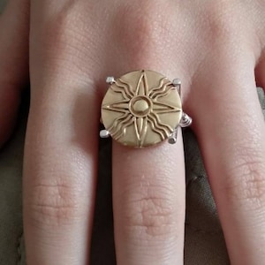 ancient ring Shamash ring Anunnaki Mesopotamia Sumerian sun disk silver ring ancient origins