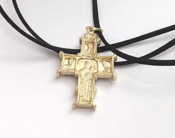 Antique medieval natural brass altarpiece cross