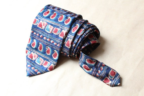Vintage Necktie.Multicolored necktie.Wedding tie.Vintage mens tie.Mens gift.Vintage men/'s tie.Men/'s neck tie.100/% Silk.Abstract tie.Carnaval