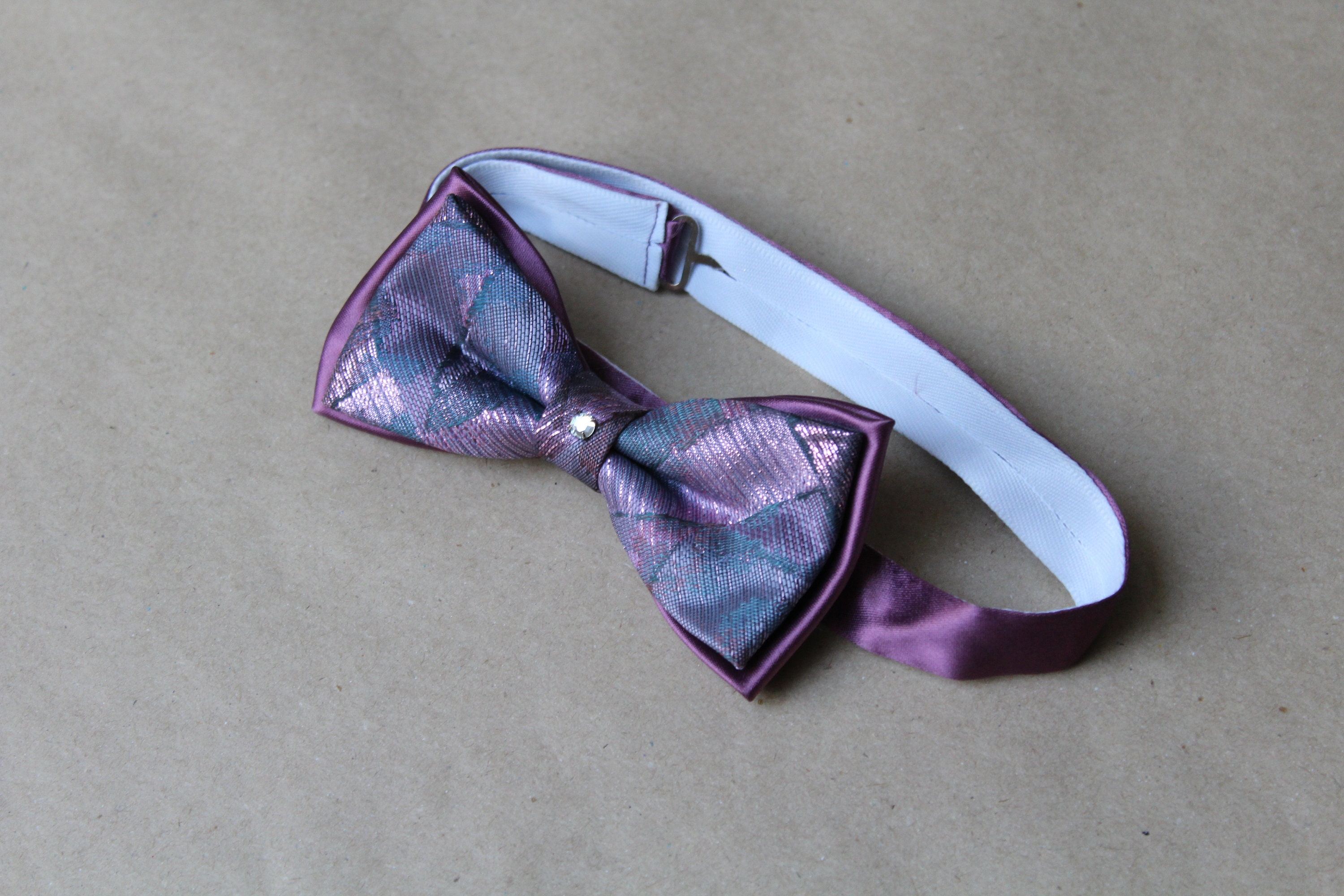 Louis Vuitton bow tie – Vivo Vintage