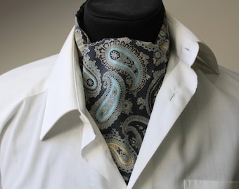 Ascot cravat. Vintage tie. Blue Ascot. Menswear accessories. Unisex scarf. Mens retro tie. Ascot tie. Vintage mens wear. Classic ascot.