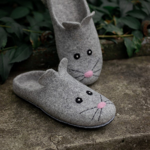mens funny slippers