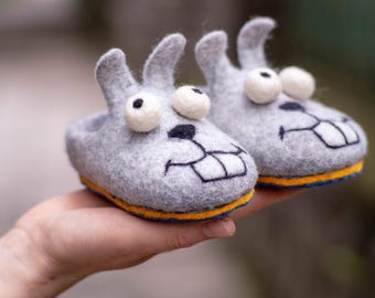 Felted Wool Bunny Childrens Slippers: Cozy Kids Animal Booties