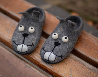 Mens slippers Cute charm animal slippers Felted wool warm slippers Handmade house home eco shoes Rabbit bunnies slippers Gift for him dad