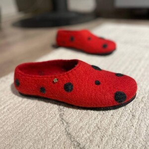 Slippers women Felted wool slippers cozy red felt eco friendly cute slippers birthday gift for her mom house slippers unisex Handmade shoes image 6