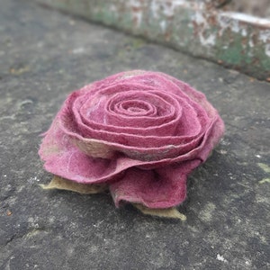 Felted woolen flower brooch Brooches 50th birthday gift Gift for her Gift mother Unique wife gift Accessories Merino wool Woolen rose Burgundy