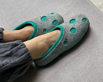 Women's Woolen Felt  Home Slippers with Original Polka Dot Design