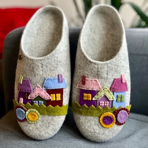 Birthday gift for husband felt slippers best friend gift Wool slippers for him felted slippers House Shoes gift for him House Slippers