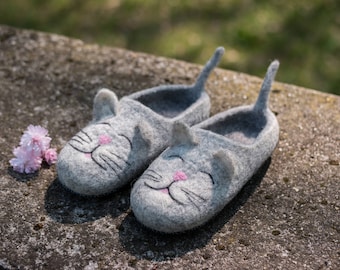 Gift for kids Animal cat slippers Cozy cute slippers Childrens slippers Felt wool slippers Home slippers  Anniversary gift Wool clogs Unisex